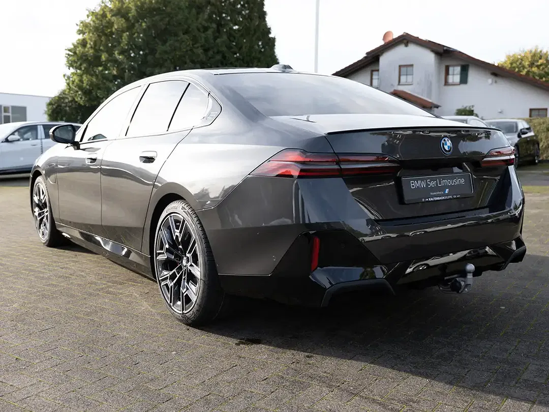 BMW 530 xDrive M Sport Pro - Thumbnail 7