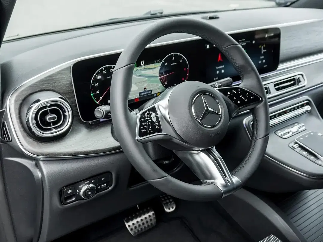 Mercedes-Benz V 300 AMG Style - Thumbnail 8