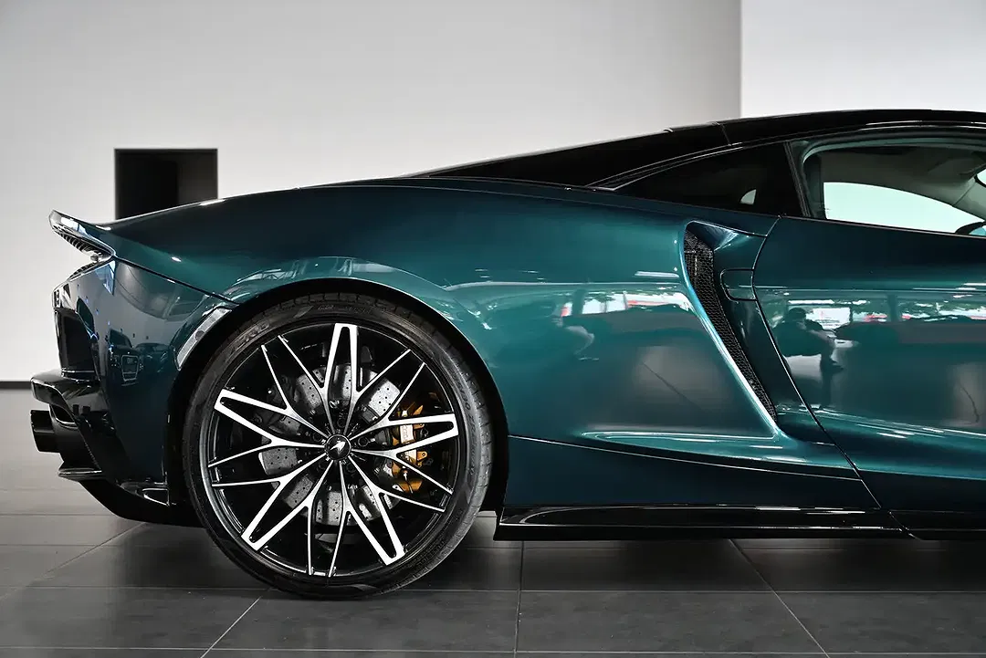 McLaren GT Premium - Thumbnail 10