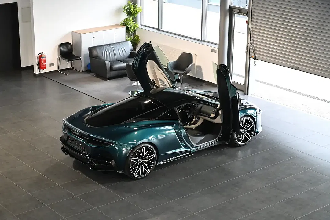 McLaren GT Premium - Thumbnail 14