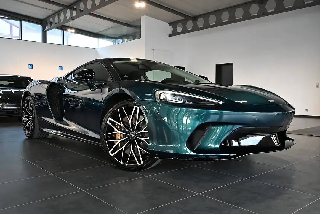 McLaren GT Premium - Thumbnail 4