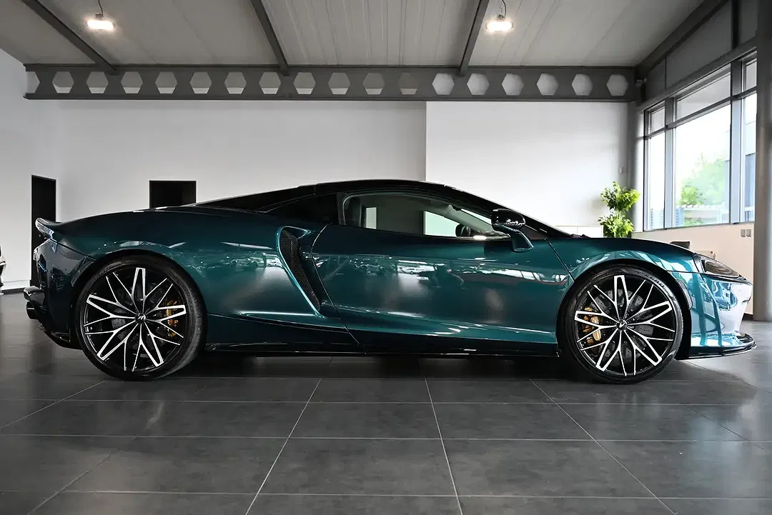 McLaren GT Premium - Thumbnail 9