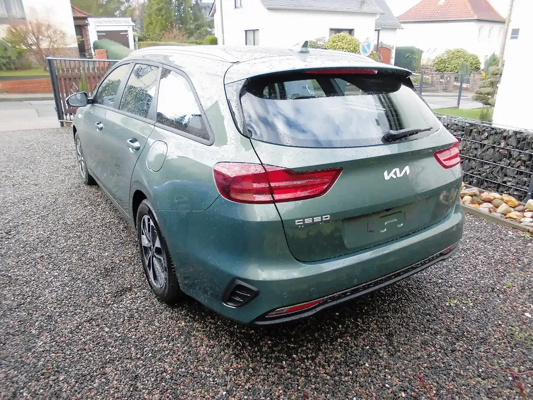 Kia Ceed SW / cee'd SW 1.5 DCT - Thumbnail 5