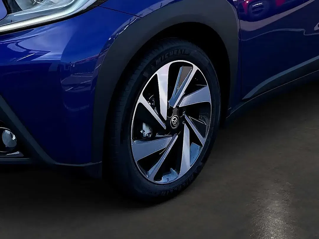 Toyota Aygo X CVT - Thumbnail 11