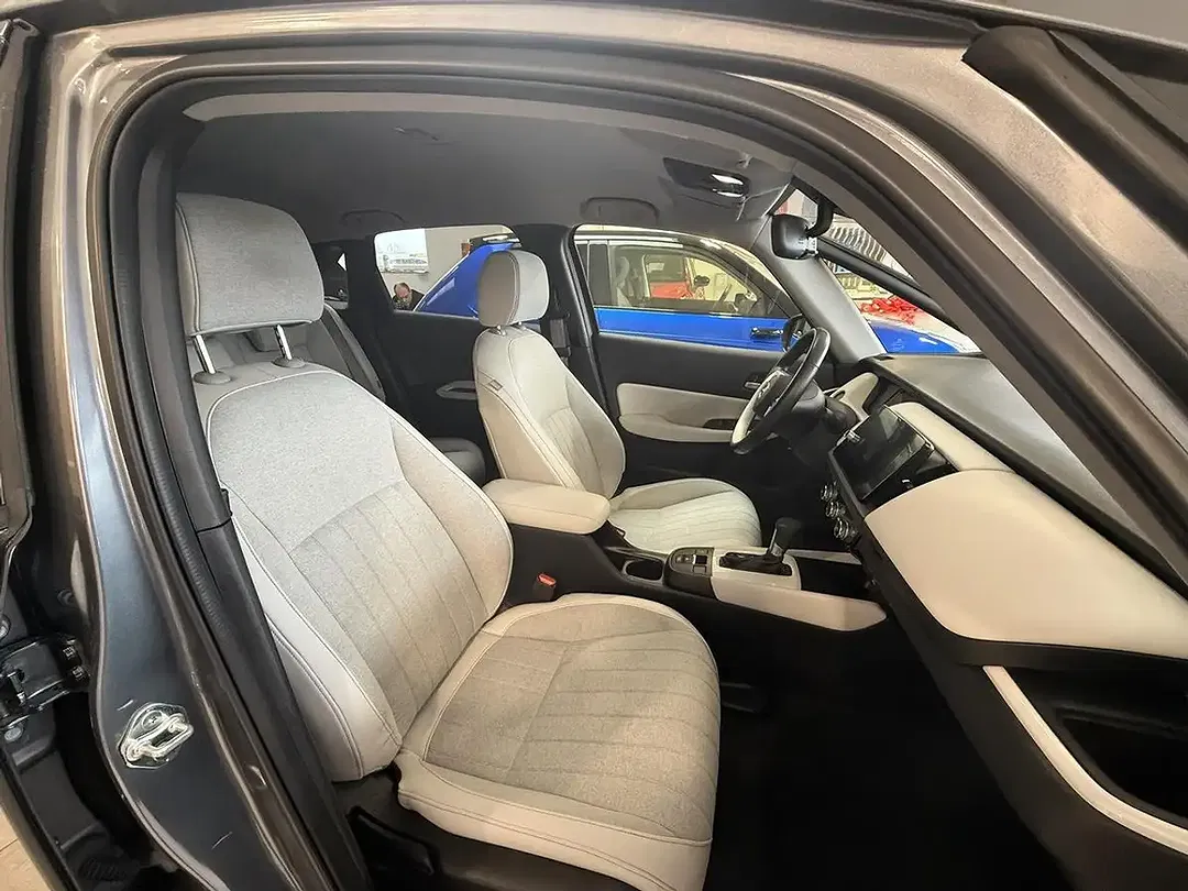 Honda Jazz 1.5 i-MMD Hybrid e-CVT Executive - Thumbnail 11