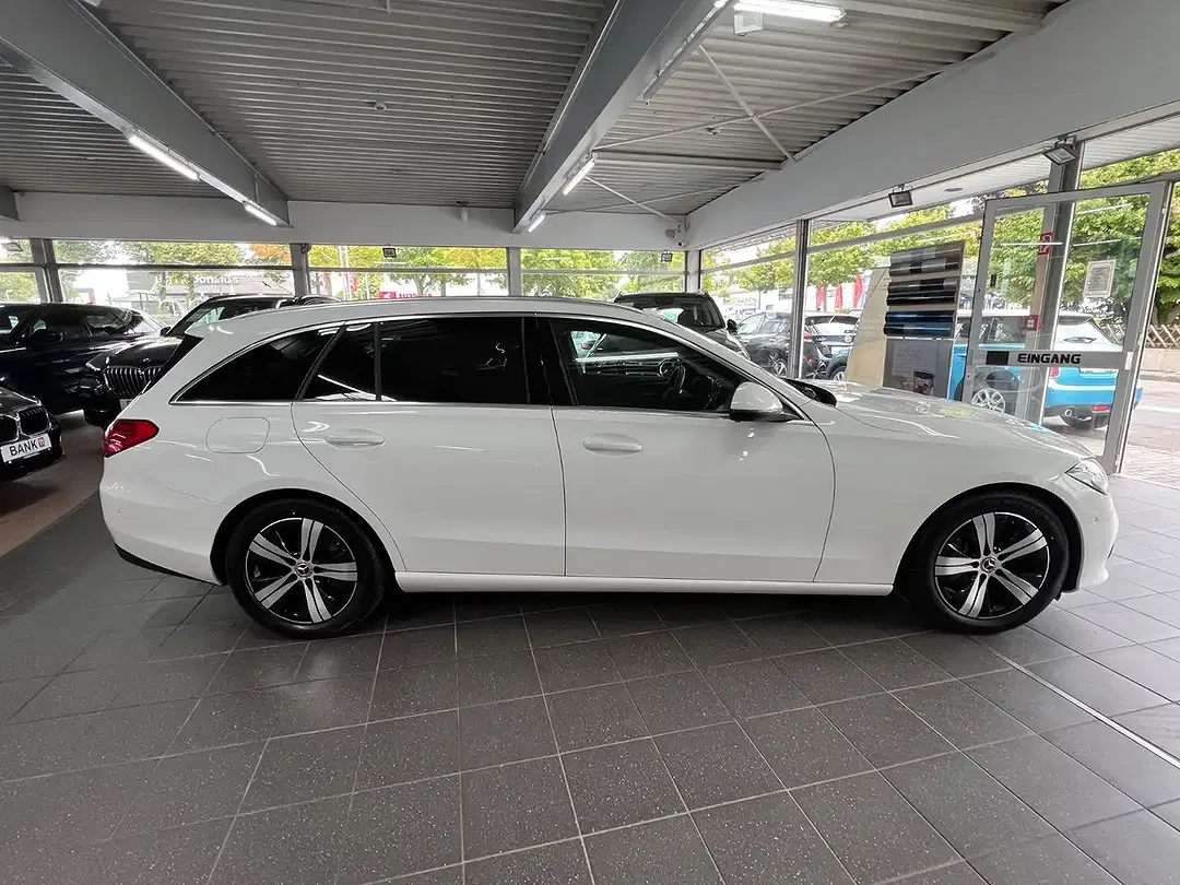 Mercedes-Benz C 220 Comfort - Thumbnail 12