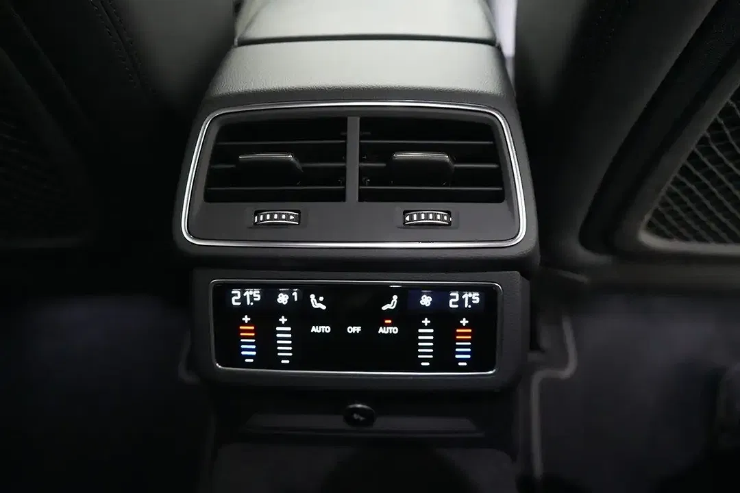 Audi A6 50 TFSI e S tronic quattro Avant S line - Thumbnail 15