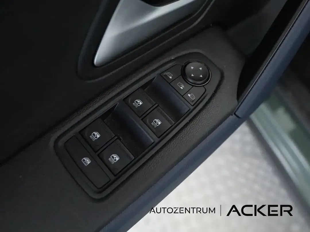 Dacia Duster TCe Journey - Thumbnail 10