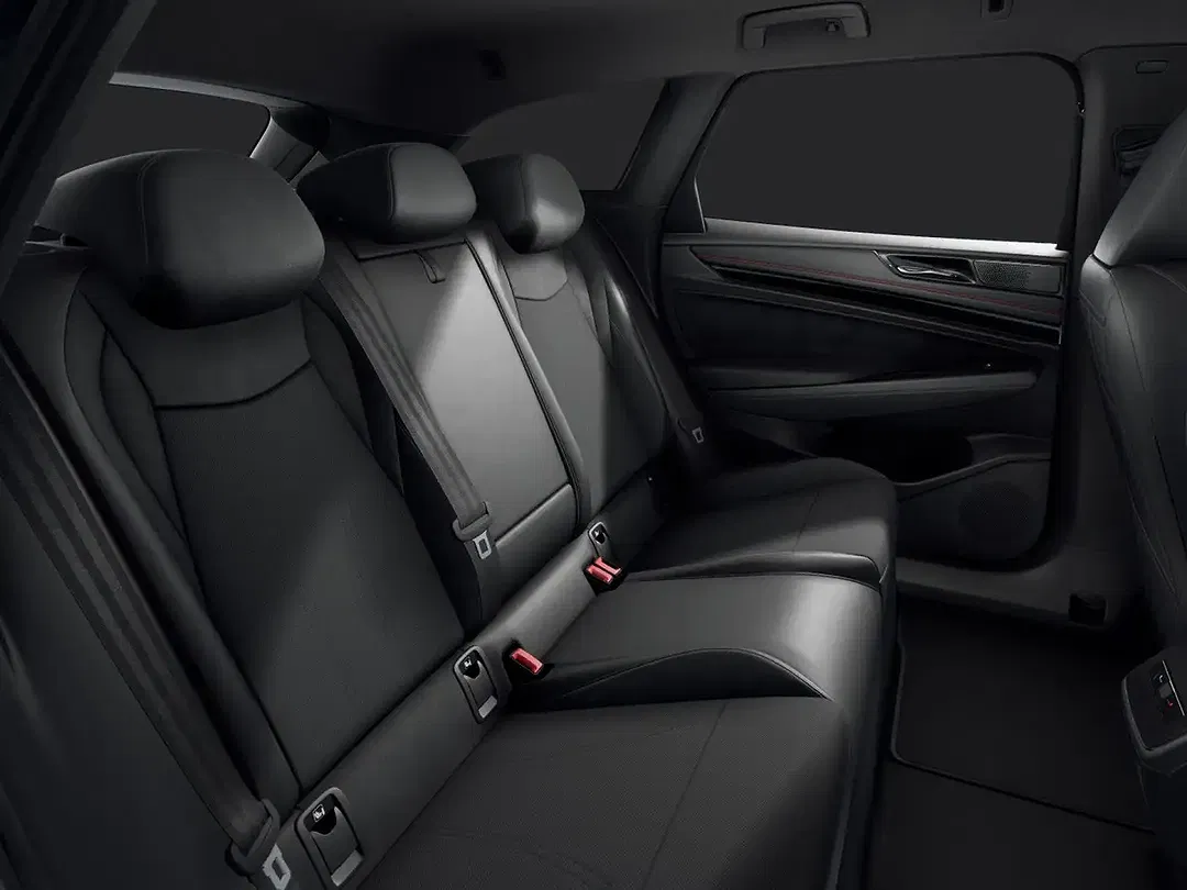 Volkswagen ID.7 4Motion - Thumbnail 11