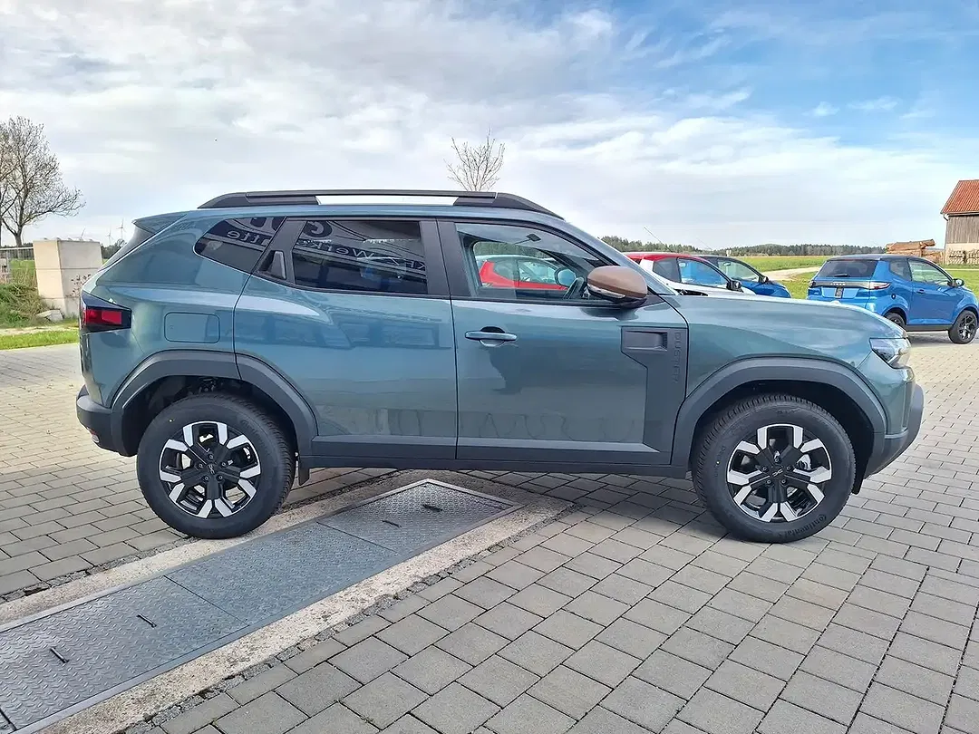 Dacia Duster TCe 4x4 Extreme - Thumbnail 4