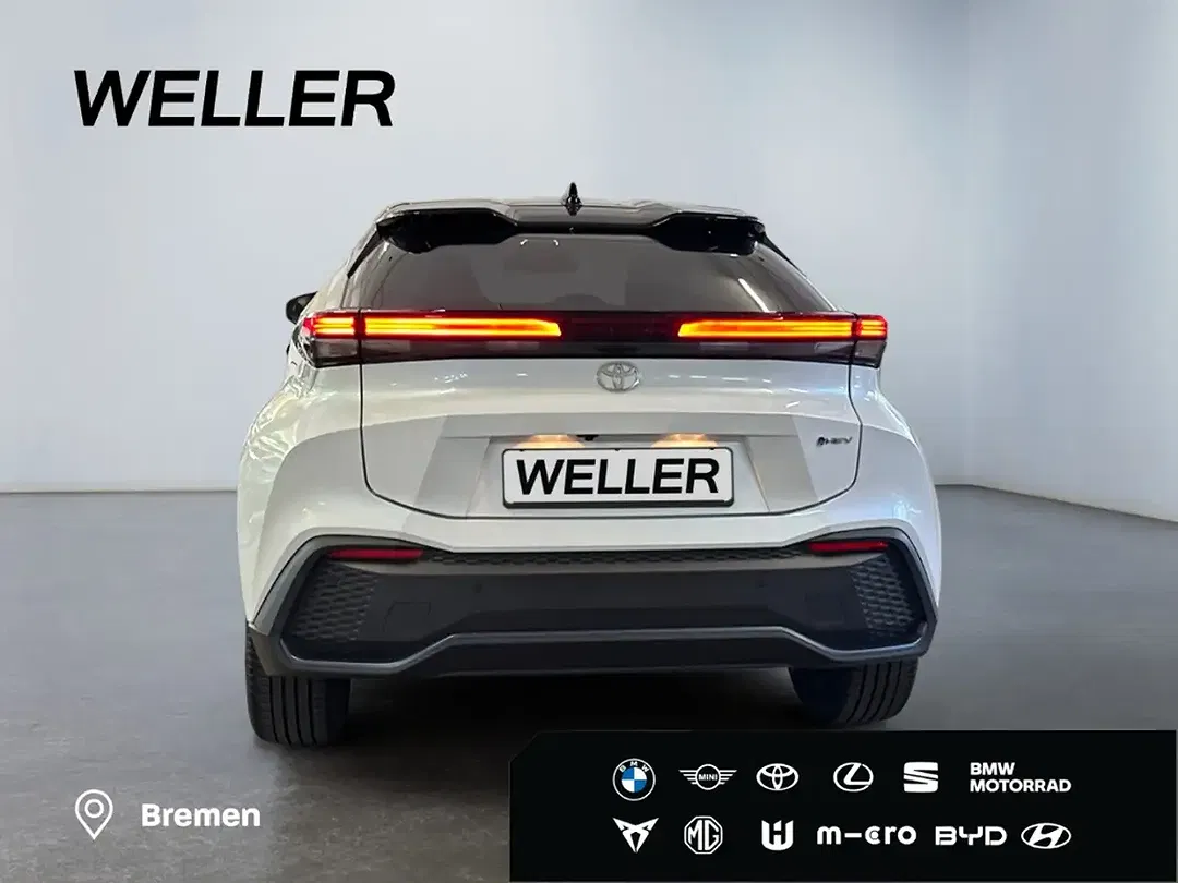 Toyota C-HR Hybrid Team Deutschland - Thumbnail 5