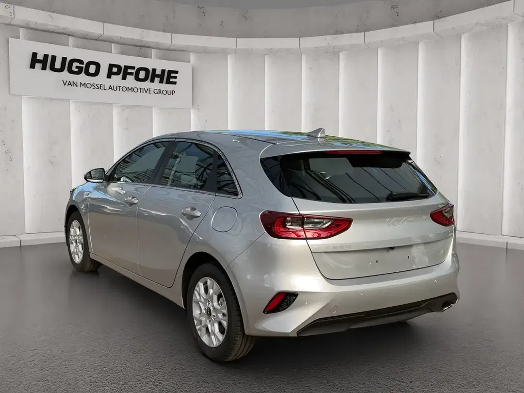 Kia Ceed / cee'd 1.0 T-GDI Vision - Thumbnail 4