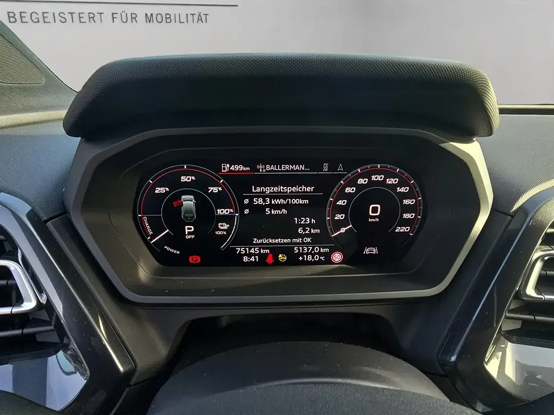Audi Q4 e-tron 40 S line - Thumbnail 13