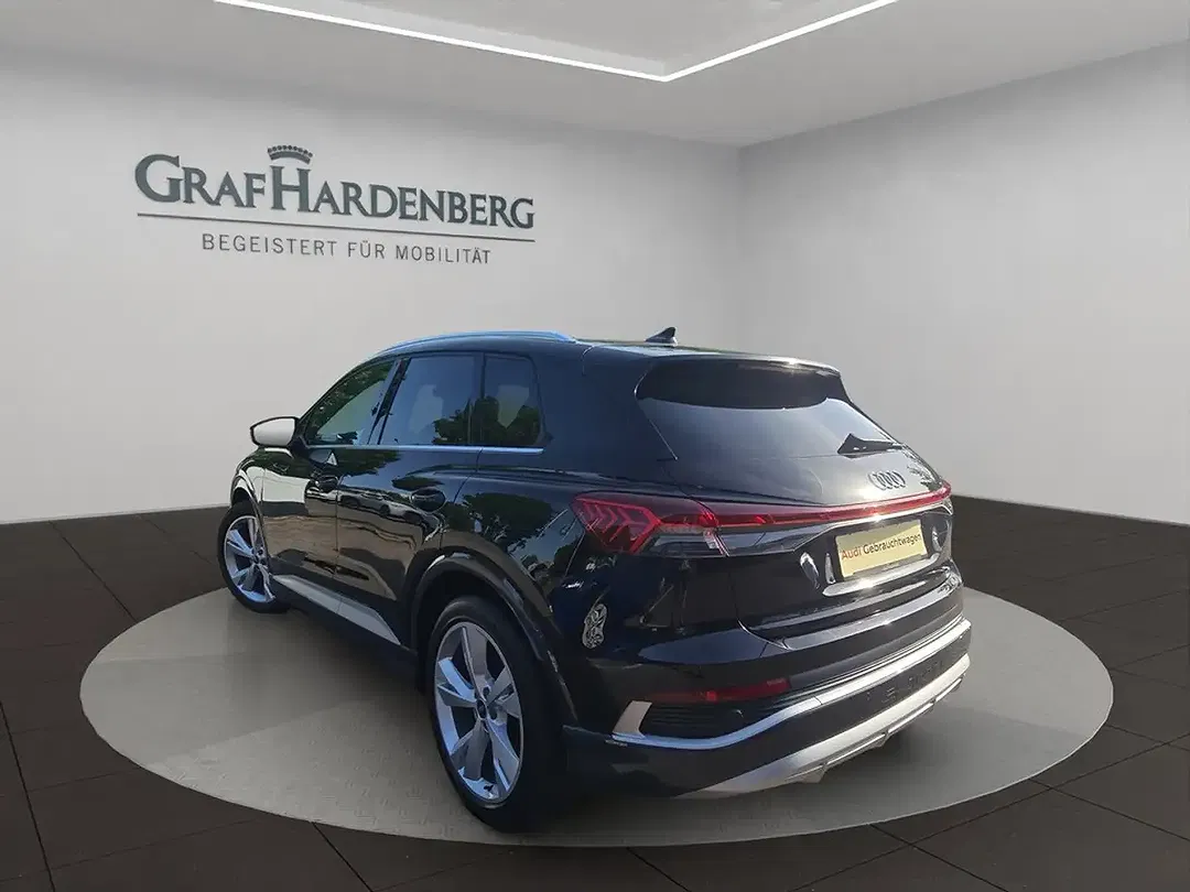 Audi Q4 e-tron 40 S line - Thumbnail 4