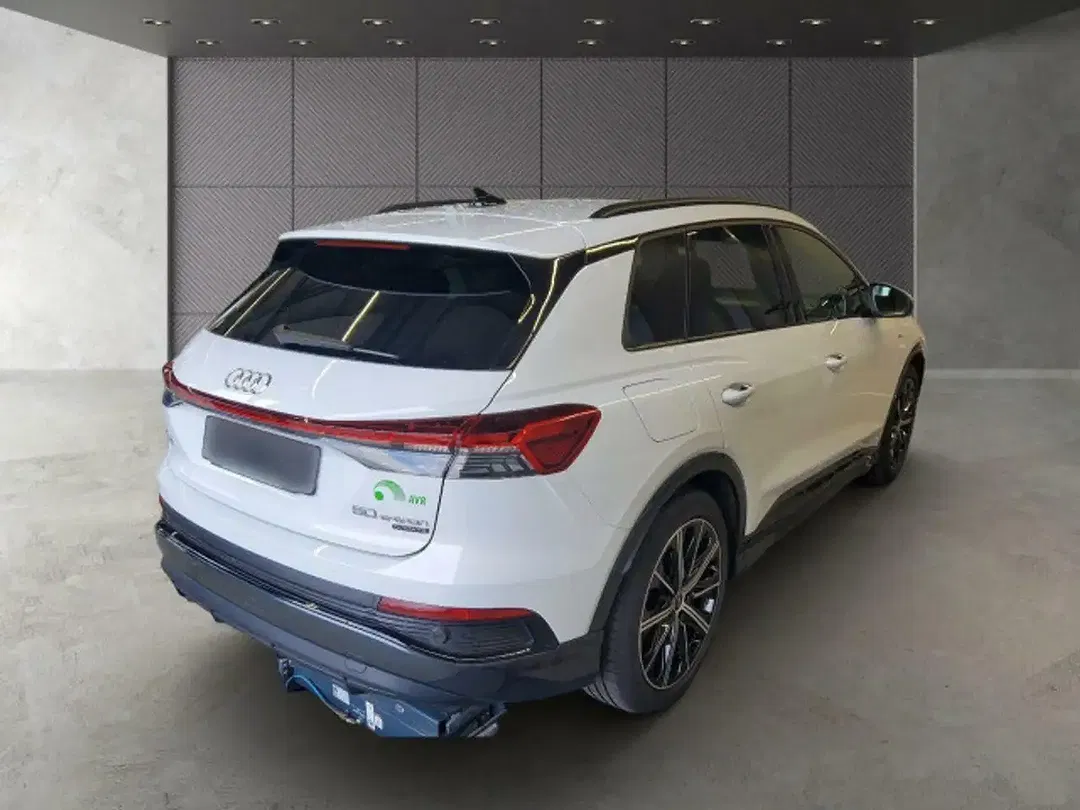 Audi Q4 e-tron 50 quattro Matrix LED S line - Thumbnail 2