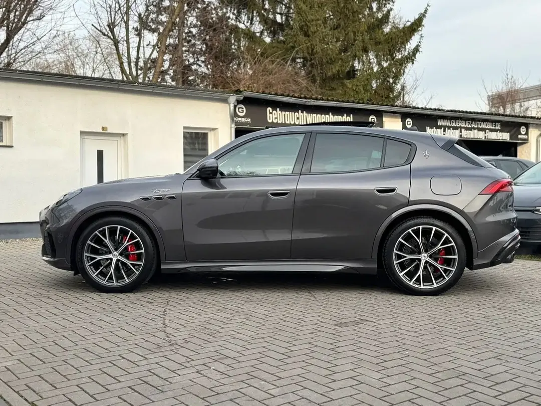 Maserati Grecale 3.0 V6 4x4 Trofeo - Thumbnail 9