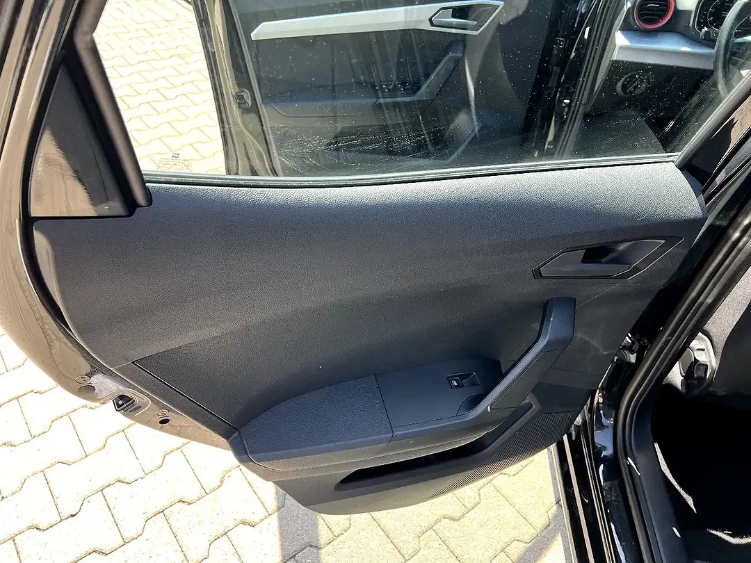 SEAT Ibiza 1.0 TSI FR - Thumbnail 11