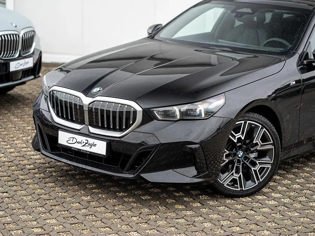 BMW 520 Touring M Sport - Thumbnail 5