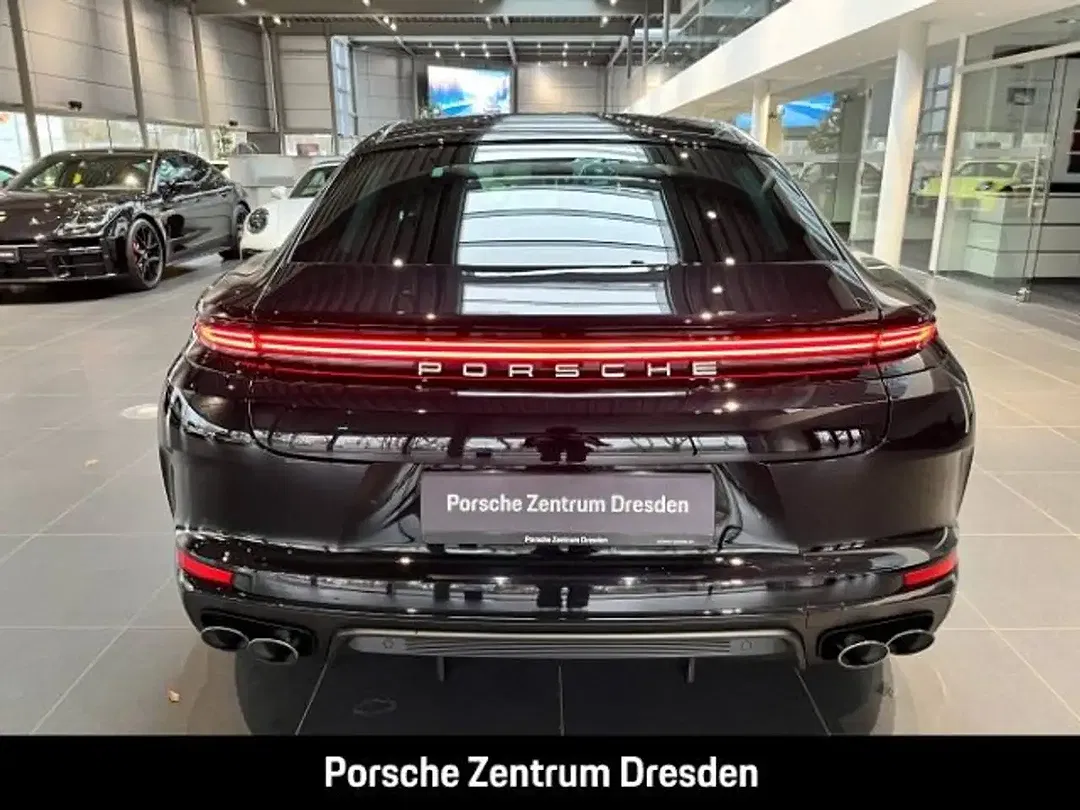 Porsche Panamera E-Hybrid - Thumbnail 10