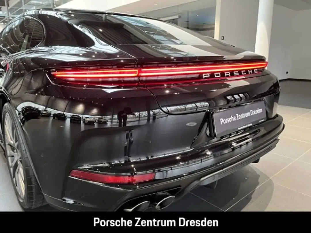 Porsche Panamera E-Hybrid - Thumbnail 13