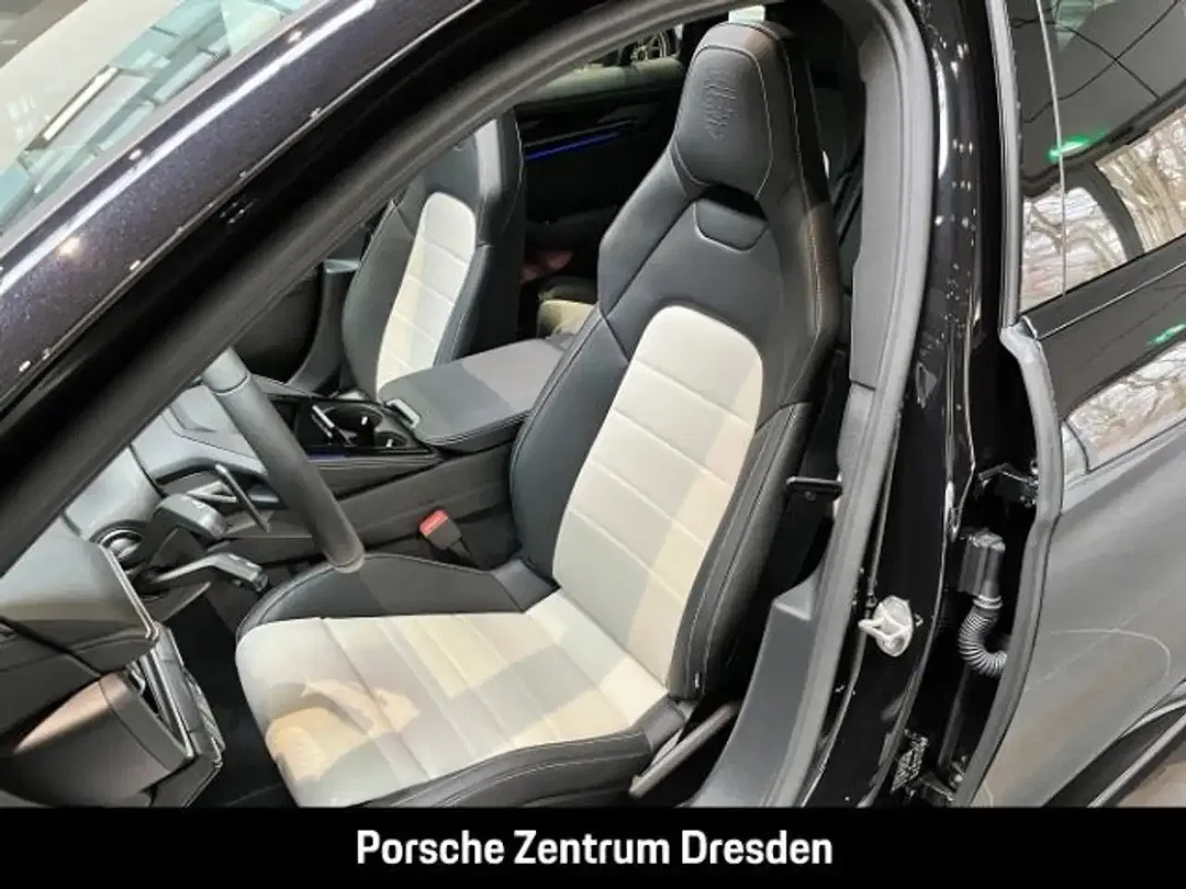 Porsche Panamera E-Hybrid - Thumbnail 5