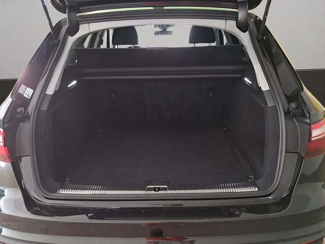 Audi A4 35 TFSI S tronic Avant - Thumbnail 13