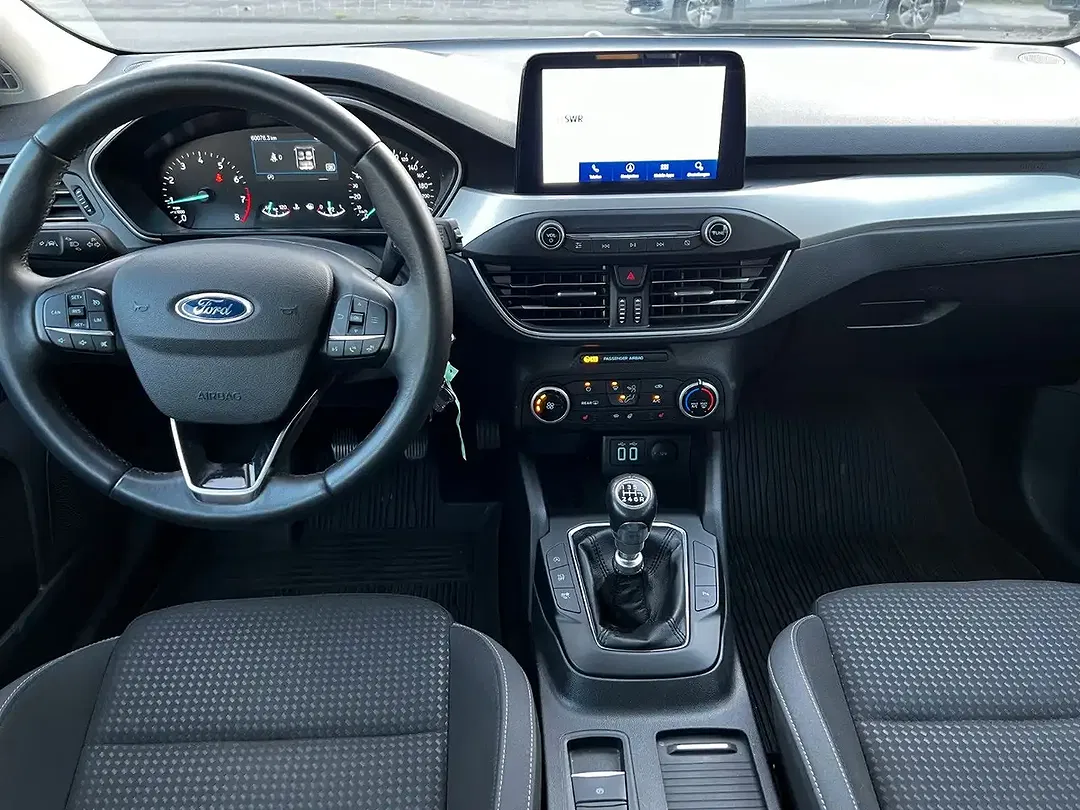 Ford Focus Cool & Connect - Thumbnail 10