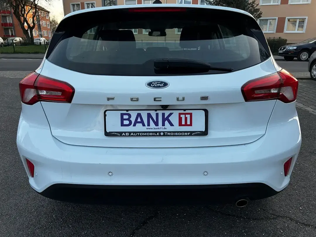 Ford Focus Cool & Connect - Thumbnail 5