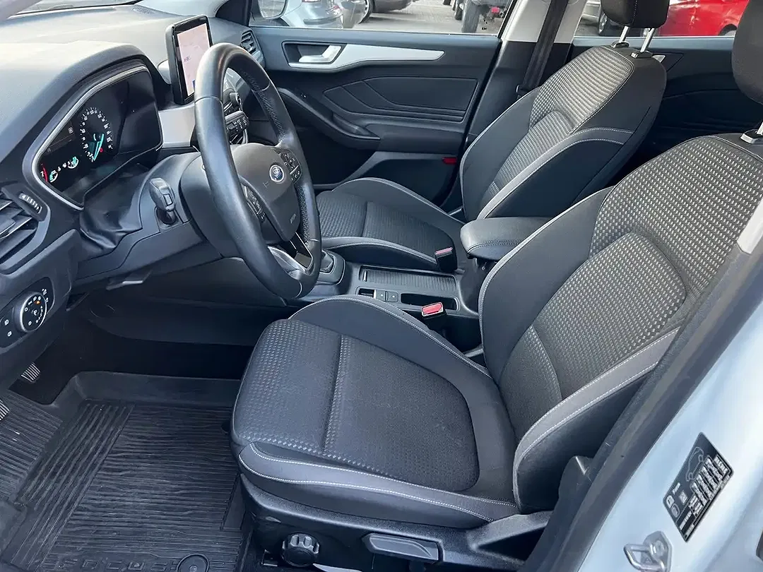 Ford Focus Cool & Connect - Thumbnail 7