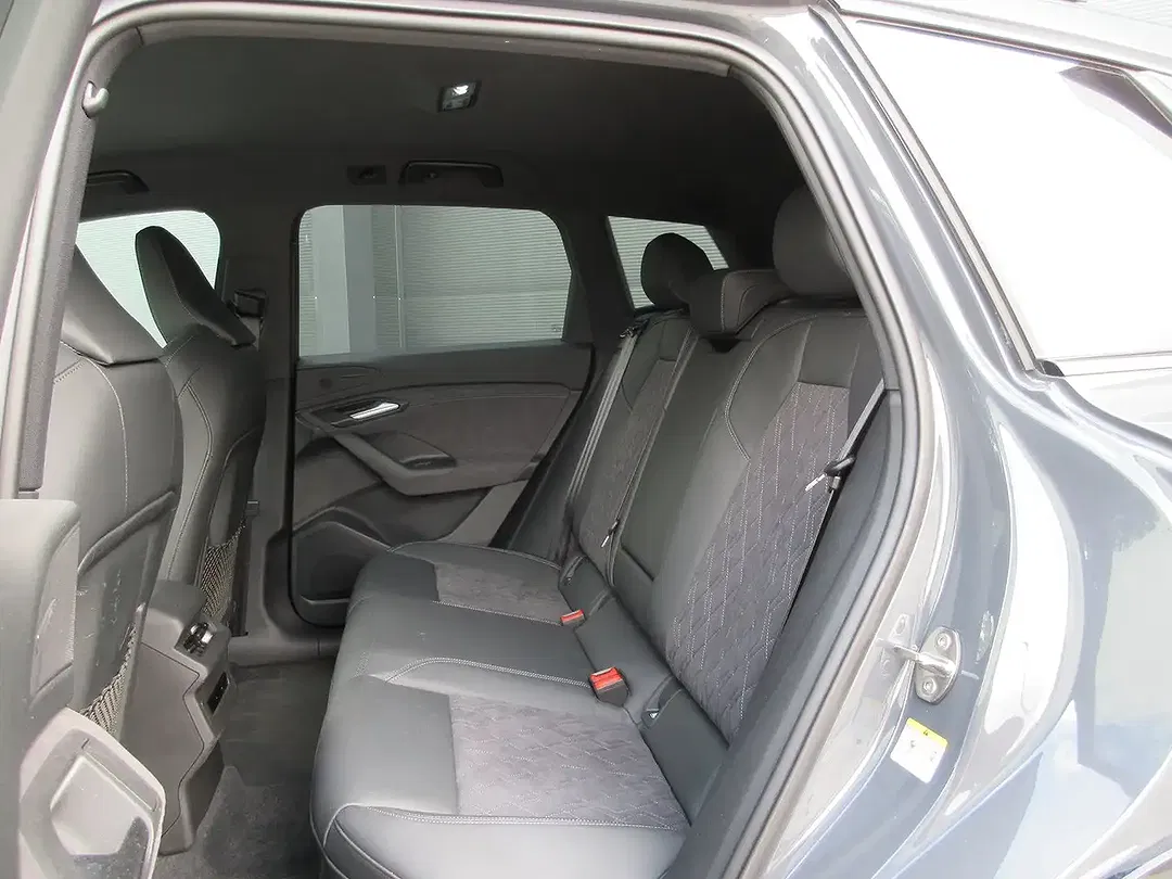 Audi SQ6 e-tron - Thumbnail 14