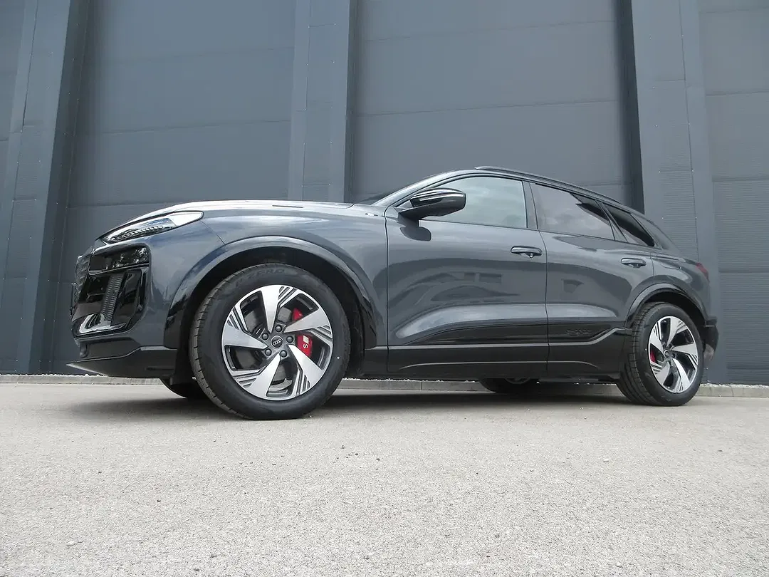 Audi SQ6 e-tron - Thumbnail 4