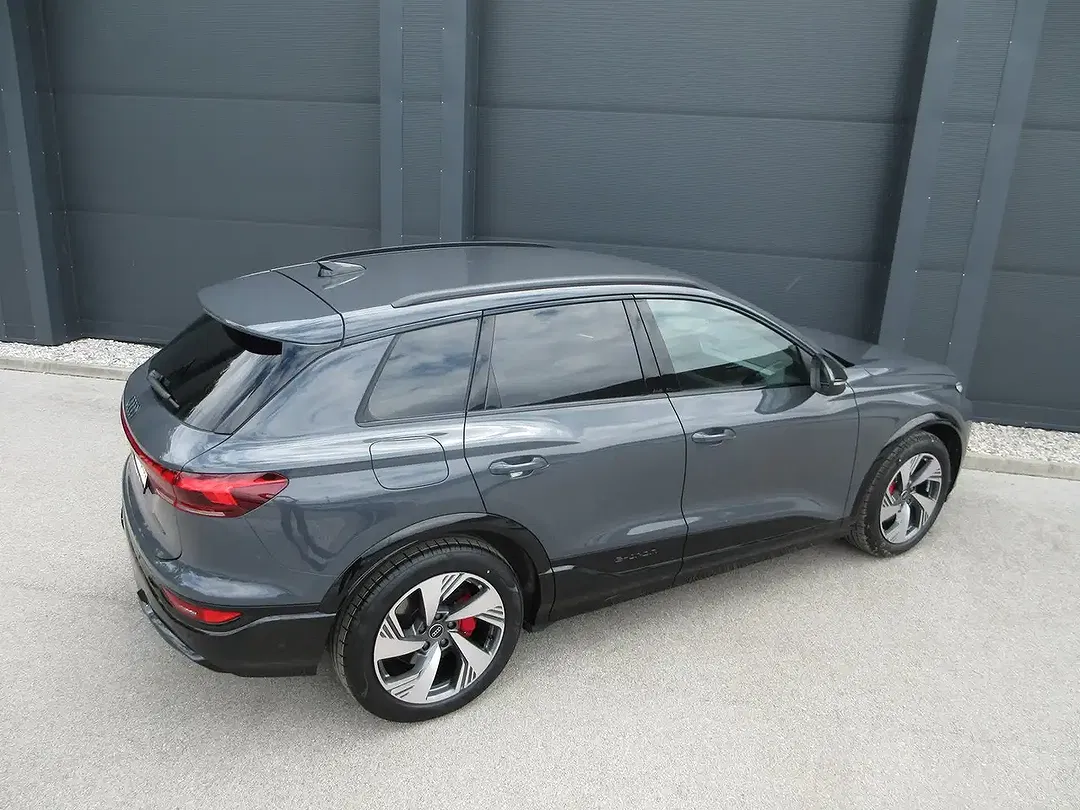 Audi SQ6 e-tron - Thumbnail 8