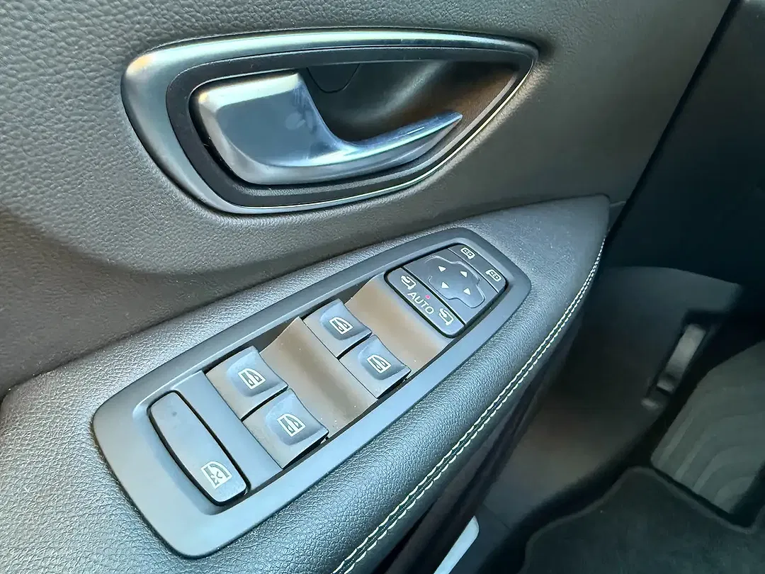 Renault Scenic TCe Limited - Thumbnail 8