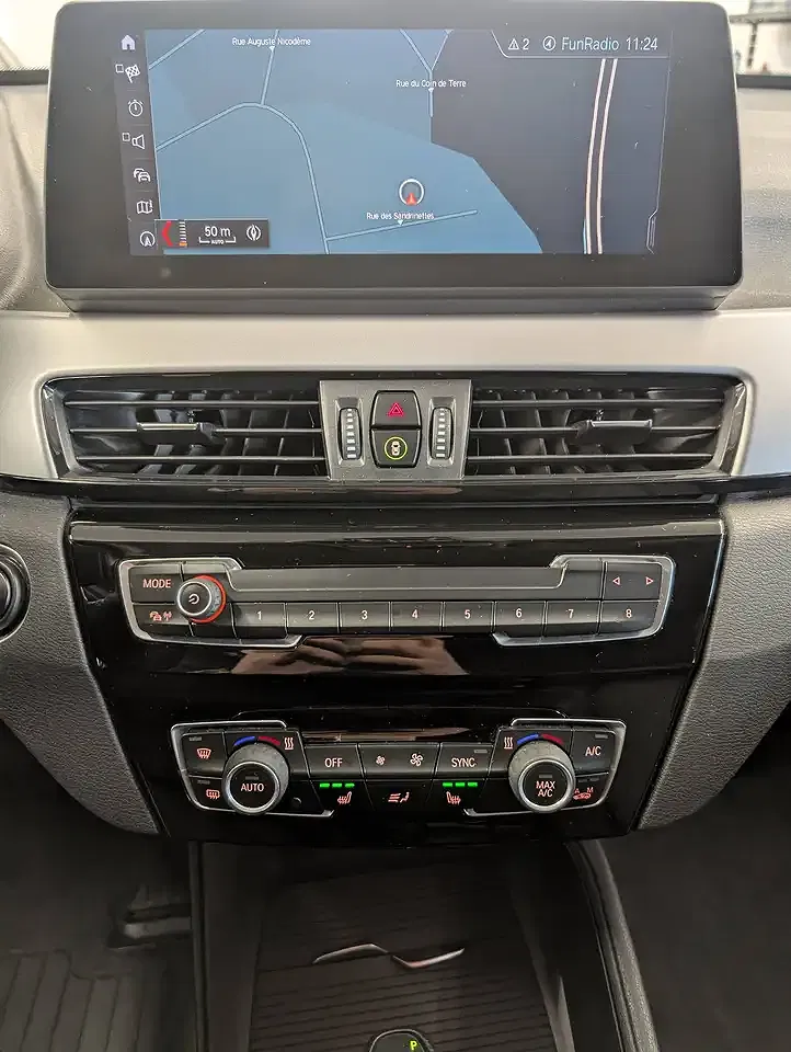 BMW X1 xDrive - Thumbnail 6