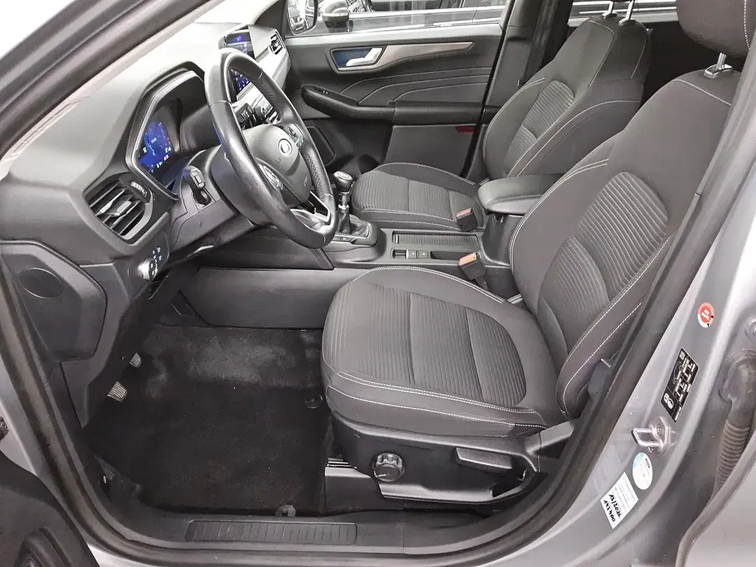 Ford Kuga 1.5 EcoBoost Titanium - Thumbnail 9