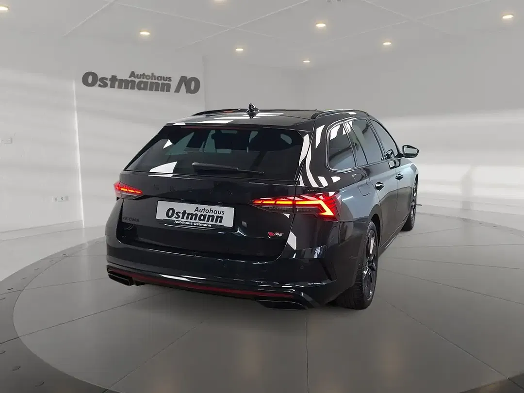 Skoda Octavia 2.0 TSI vRS Combi - Thumbnail 3