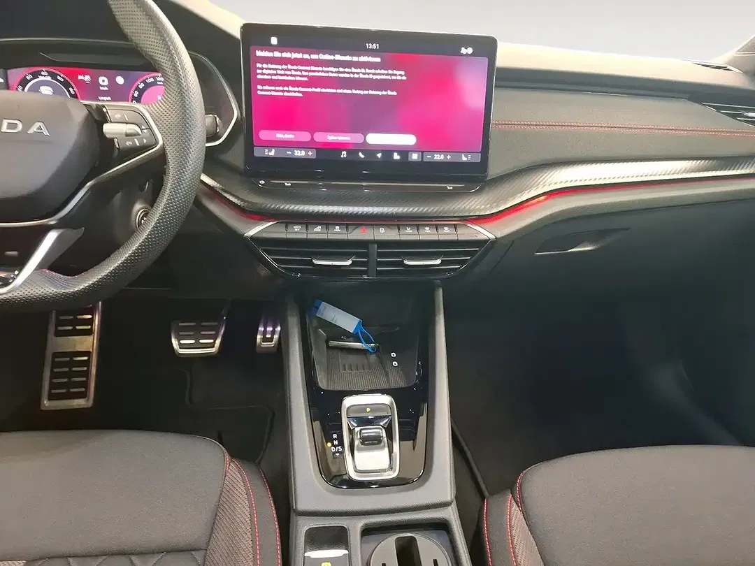 Skoda Octavia 2.0 TSI vRS Combi - Thumbnail 9