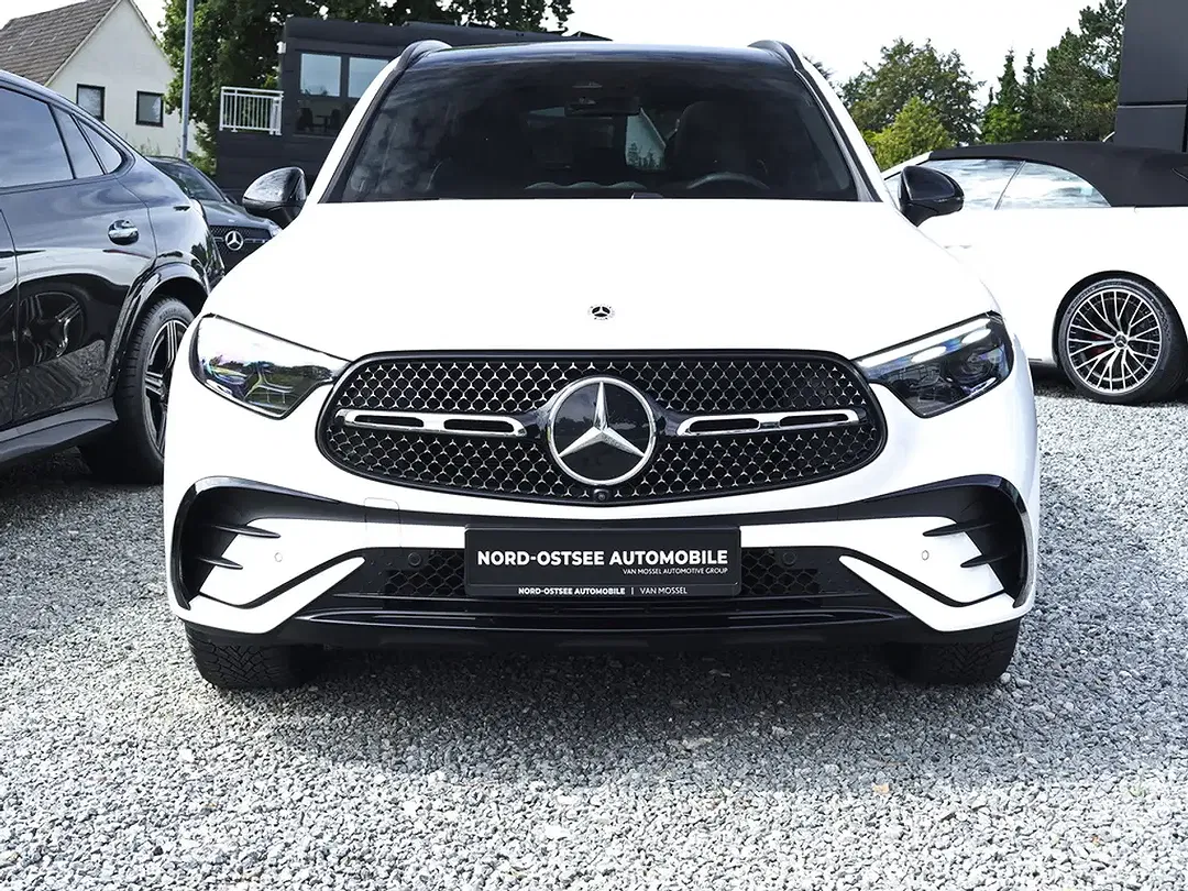 Mercedes-Benz GLC 220 4MATIC AMG MBUX Night - Thumbnail 4