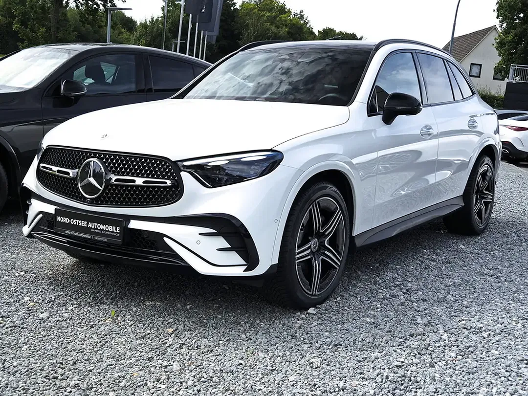 Mercedes-Benz GLC 220 4MATIC AMG MBUX Night - Thumbnail 8
