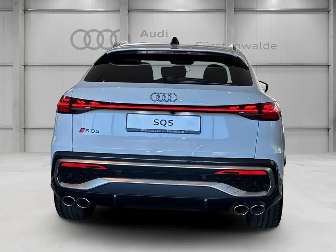 Audi SQ5 TFSI S tronic - Thumbnail 3
