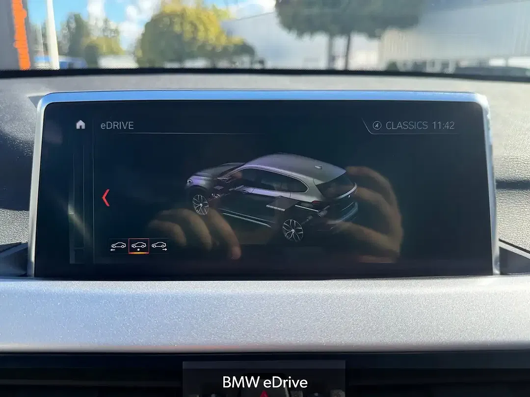 BMW X1 xDrive Advantage - Thumbnail 13