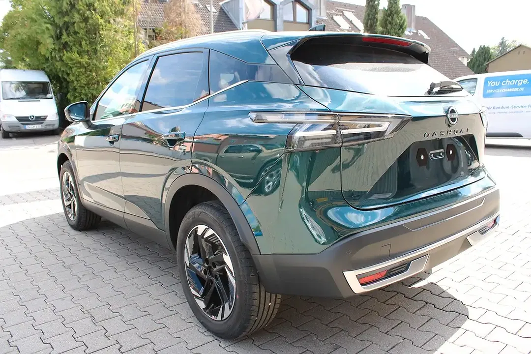 Nissan Qashqai 1.3 DIG-T MHEV Xtronic N-Connecta - Thumbnail 4