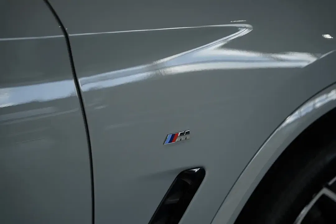 BMW X4 M - Thumbnail 13