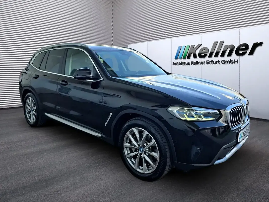 BMW X3 AUT xDrive - Thumbnail 1