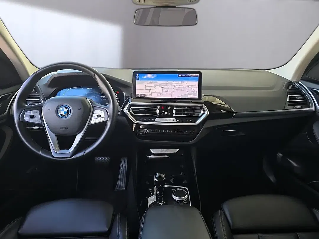 BMW X3 AUT xDrive - Thumbnail 6