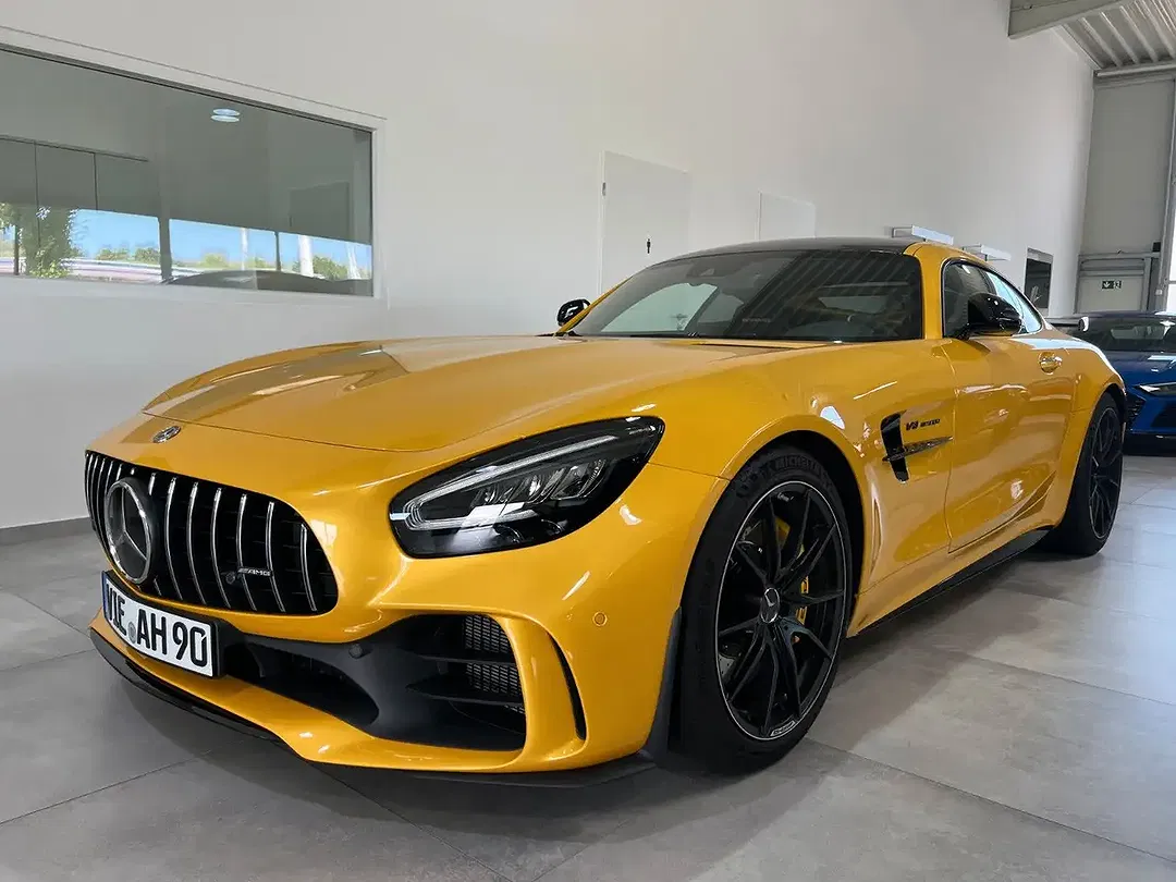 Mercedes-Benz AMG GT Burmester - foto 1