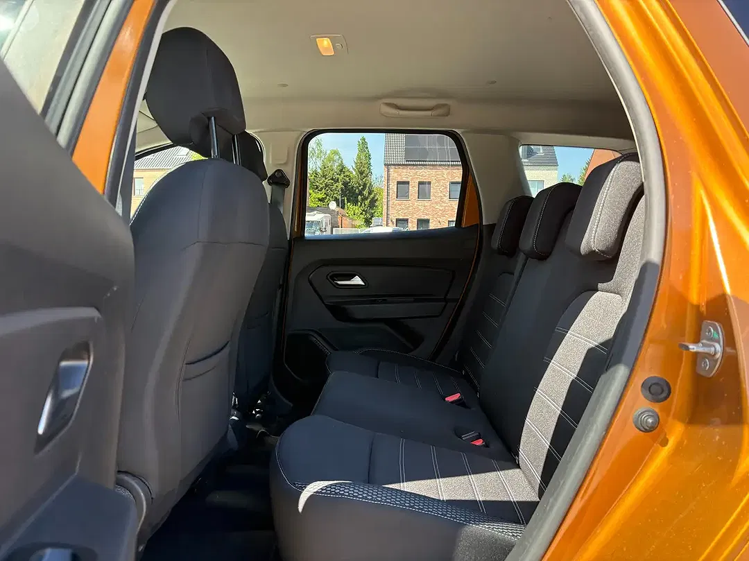 Dacia Duster TCe Prestige - Thumbnail 11