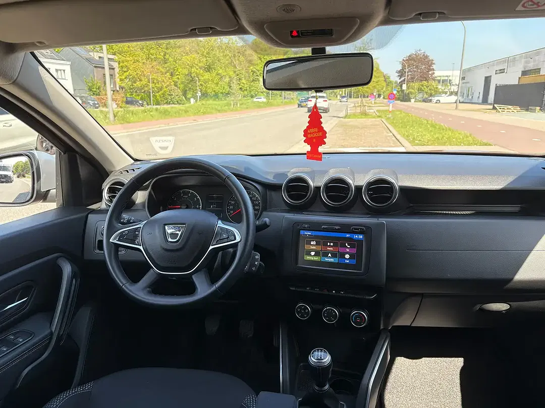 Dacia Duster TCe Prestige - Thumbnail 16