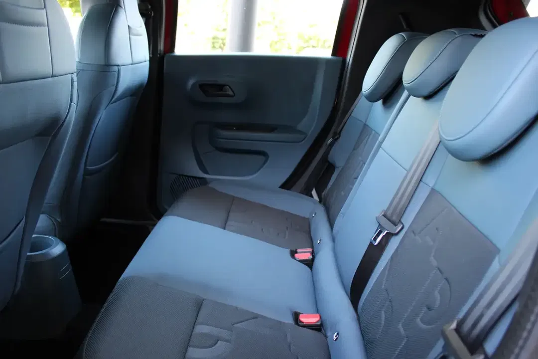Fiat Grande Panda EV RED - Thumbnail 10