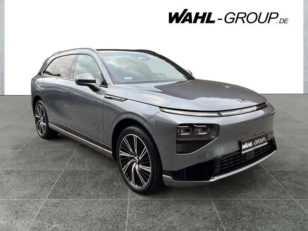 Xpeng G9 AWD Performance MY2025 - Thumbnail 24